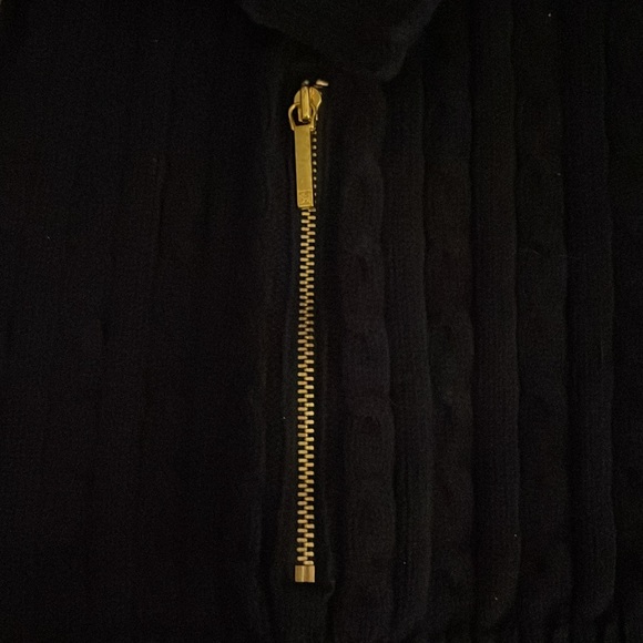 Ralph Lauren Navy Cable Zip Front Crew Neck Sweater. - Picture 4 of 7